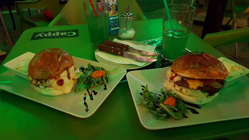 Corvin Bar&Coffe önkiszokgáló étterem